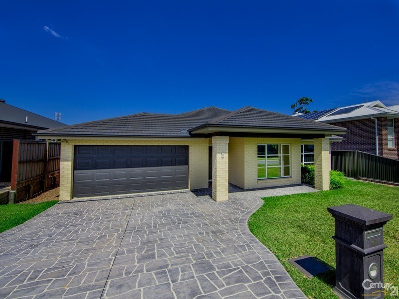 4 Piroma Street, Fletcher NSW 2287