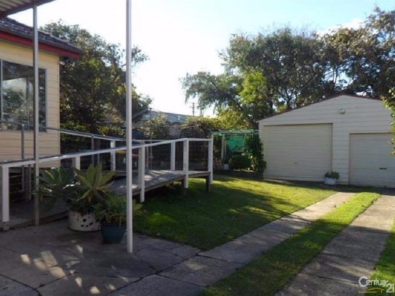 32 Ella Street, Adamstown NSW 2289