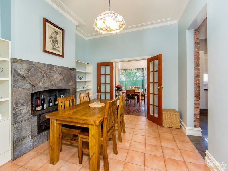 12 Samdon Street, Hamilton NSW 2303