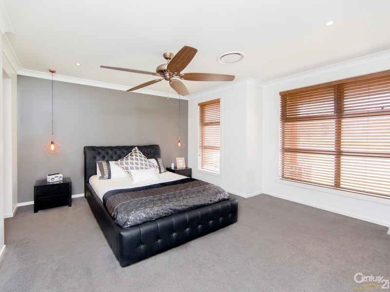 6 Sophie Close, Cameron Park NSW 2285
