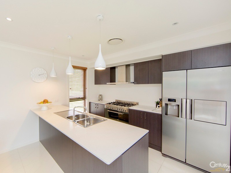 6 Sophie Close, Cameron Park NSW 2285