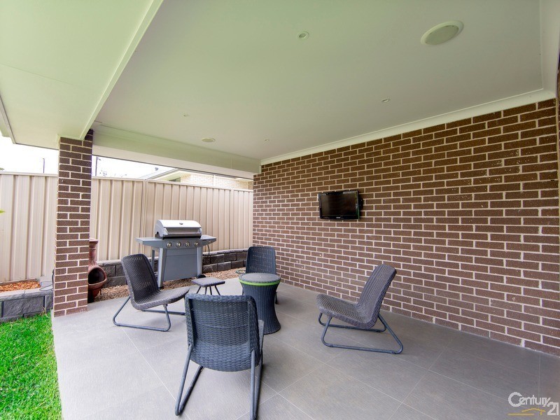 6 Sophie Close, Cameron Park NSW 2285