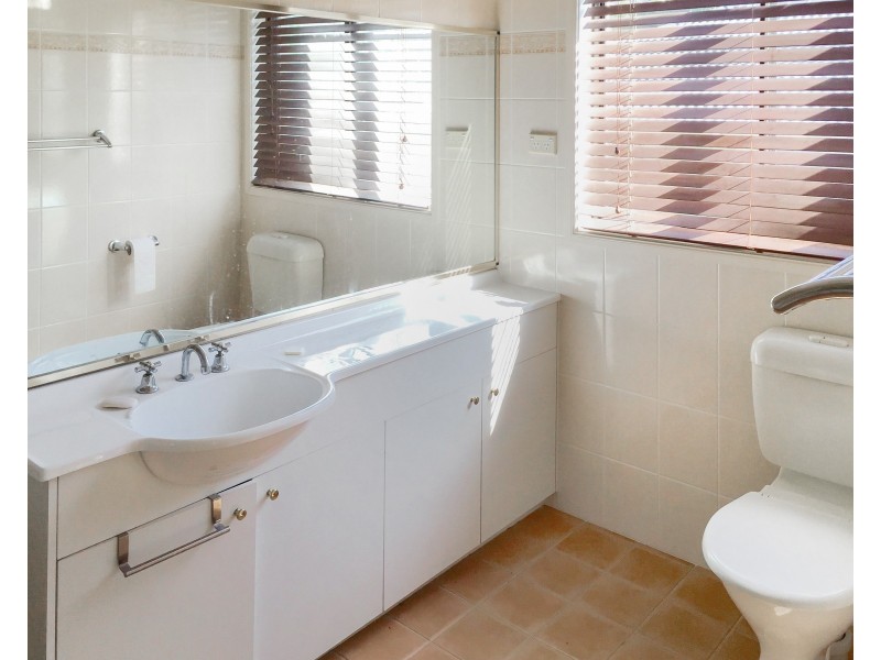 1 Loch Ness Drive, Fletcher NSW 2287