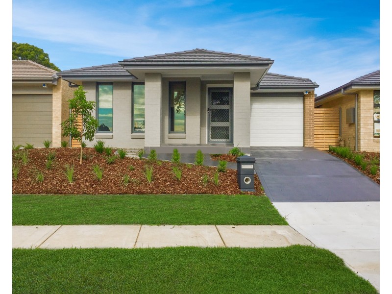 43 Adeline Crescent, Fletcher NSW 2287