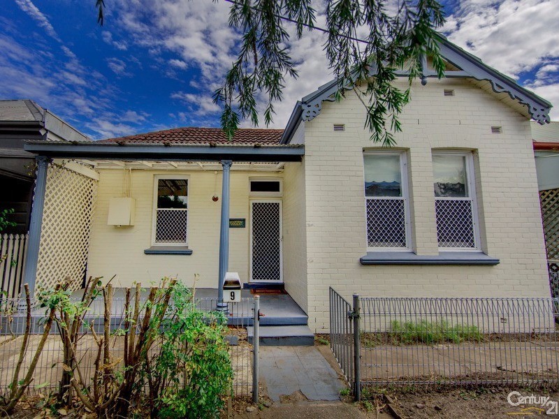 9 Buchanan Street, Hamilton NSW 2303