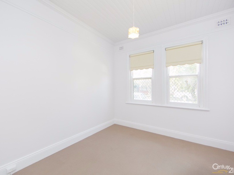 9 Buchanan Street, Hamilton NSW 2303