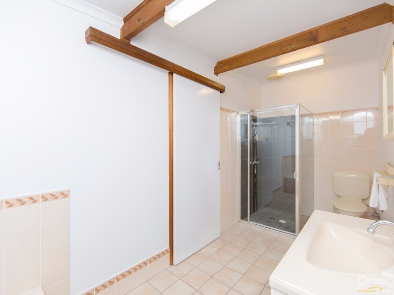 9 Buchanan Street, Hamilton NSW 2303