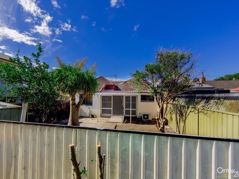 9 Buchanan Street, Hamilton NSW 2303