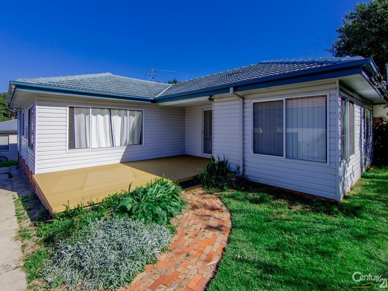 53 University Drive, Waratah West NSW 2298