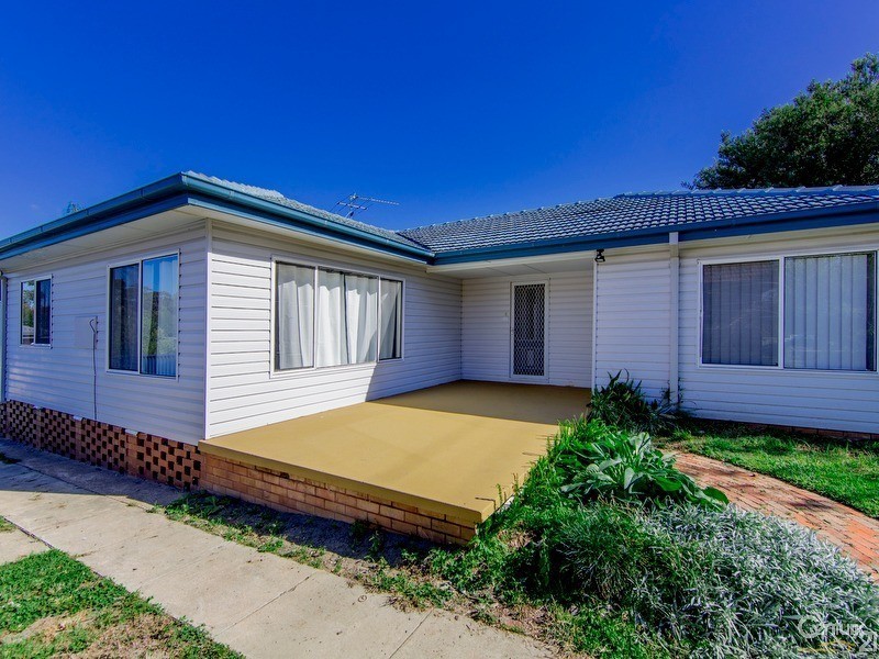 53 University Drive, Waratah West NSW 2298
