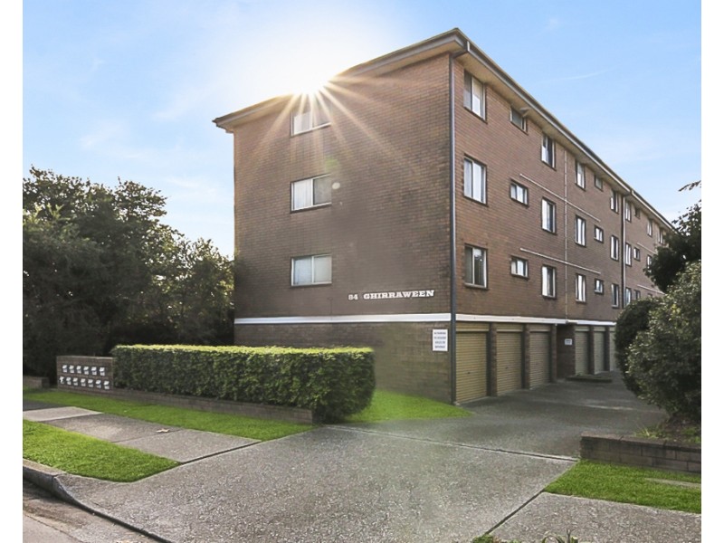 11/84 James Street, Hamilton NSW 2303