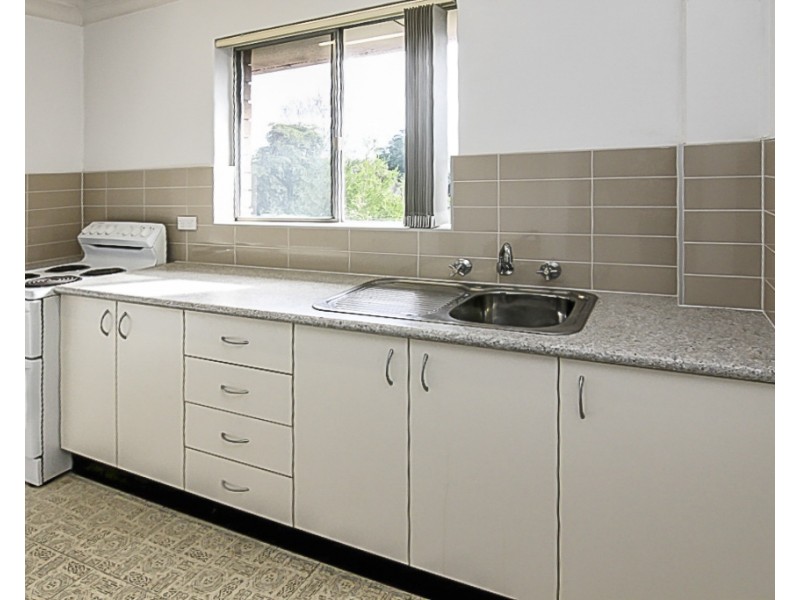 11/84 James Street, Hamilton NSW 2303