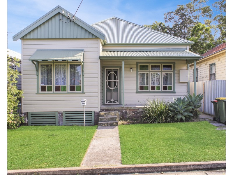 21 Croydon Street, Mayfield NSW 2304