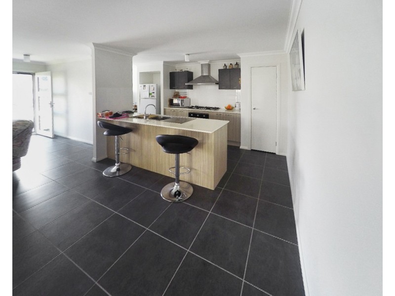 22 Gazelle Crescent, Fletcher NSW 2287