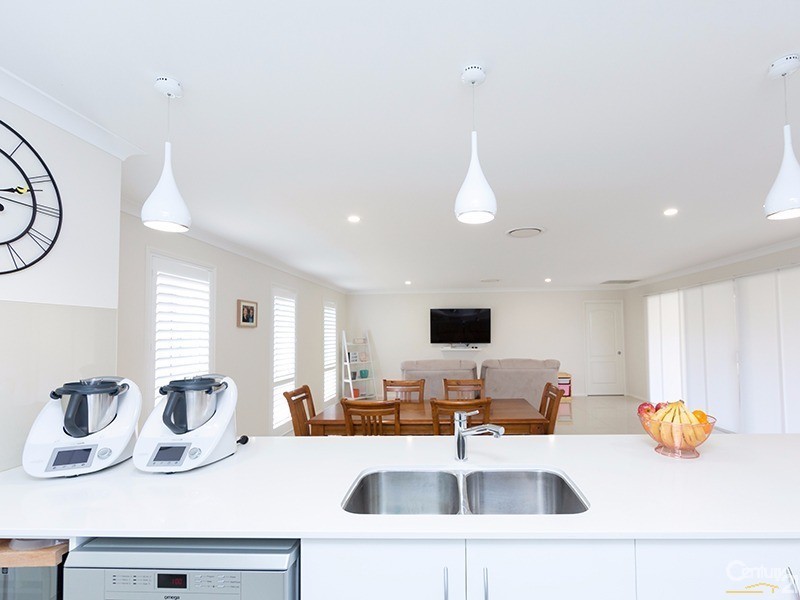 22 Northview Street, Fletcher NSW 2287