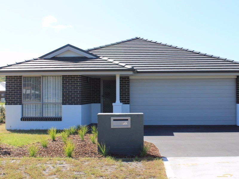 58 Seaside Blvd, Fern Bay NSW 2295
