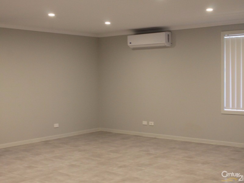 58 Seaside Blvd, Fern Bay NSW 2295