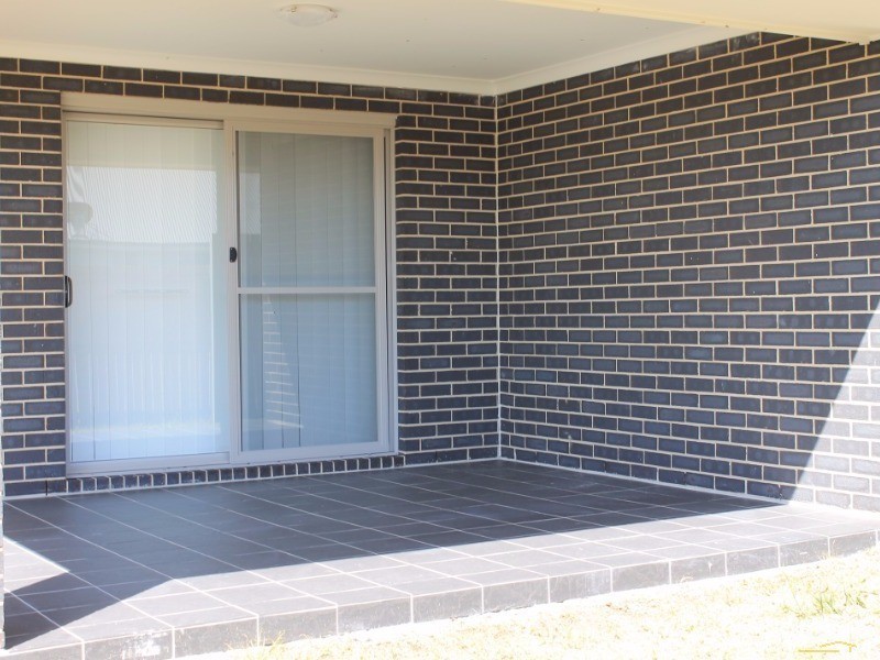 58 Seaside Blvd, Fern Bay NSW 2295