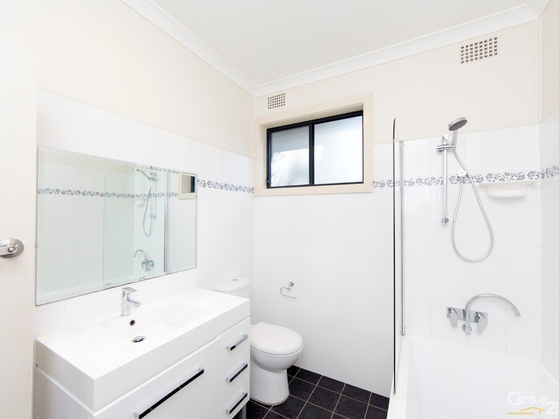 16 Springfield Avenue, Kotara NSW 2289