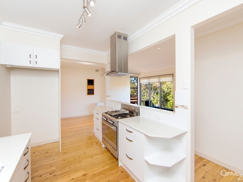 16 Springfield Avenue, Kotara NSW 2289