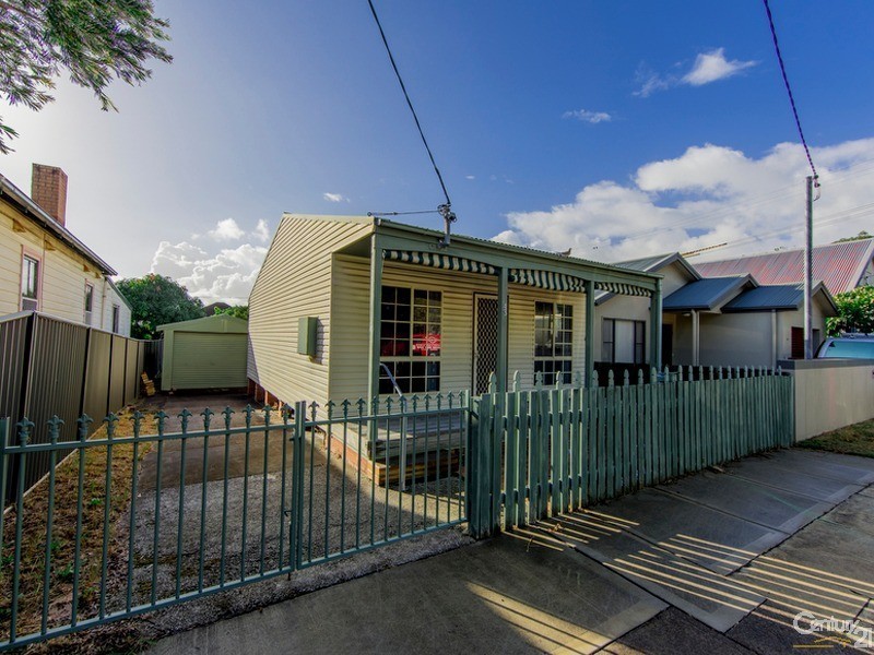 43 Northumberland Street, Maryville NSW 2293