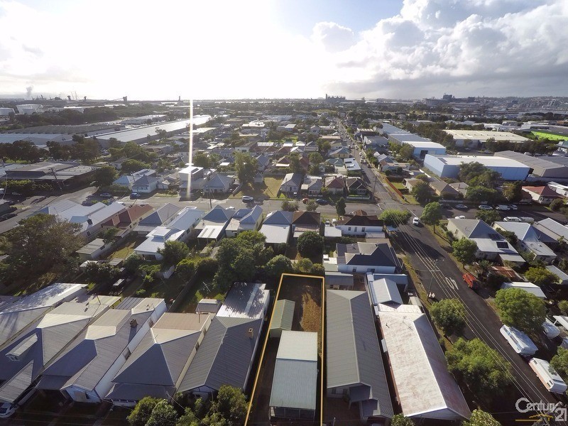 43 Northumberland Street, Maryville NSW 2293