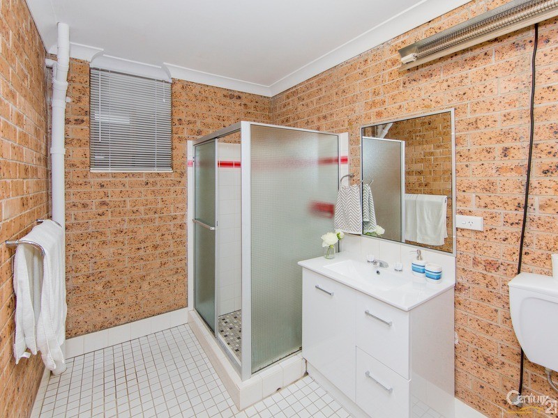 30 Holly Circuit, New Lambton Heights NSW 2305