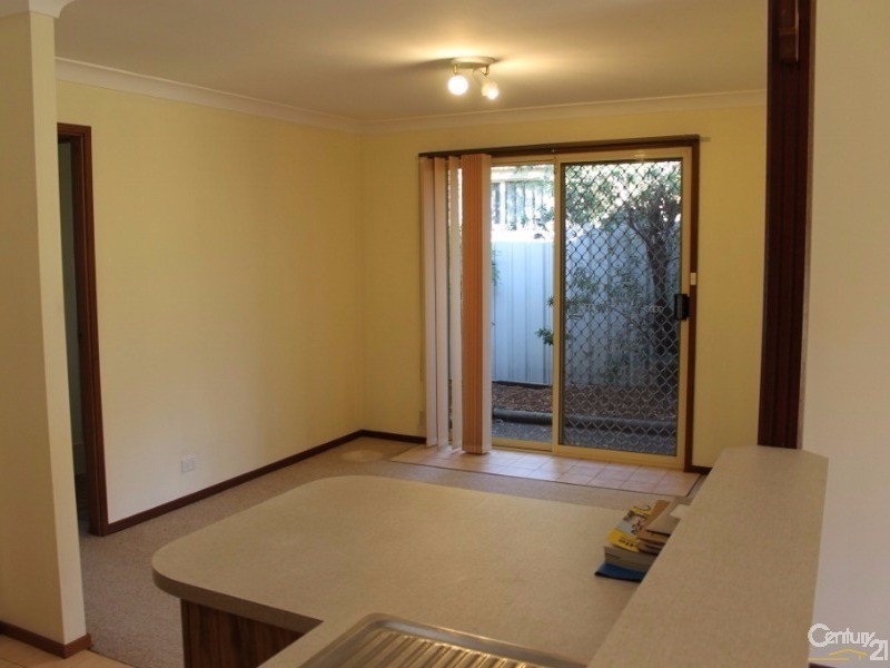 2/5  Archer Crescent, Maryland NSW 2287