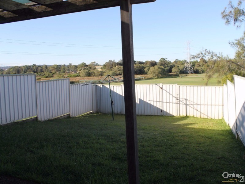 2/5  Archer Crescent, Maryland NSW 2287