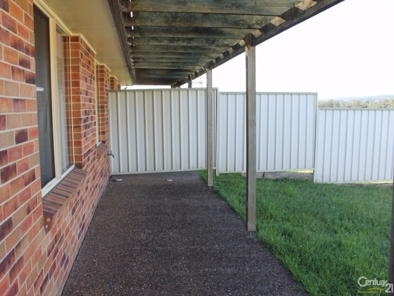 2/5  Archer Crescent, Maryland NSW 2287