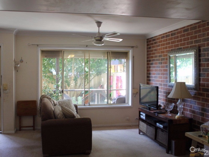 2/202 Brunker Road, Adamstown NSW 2289