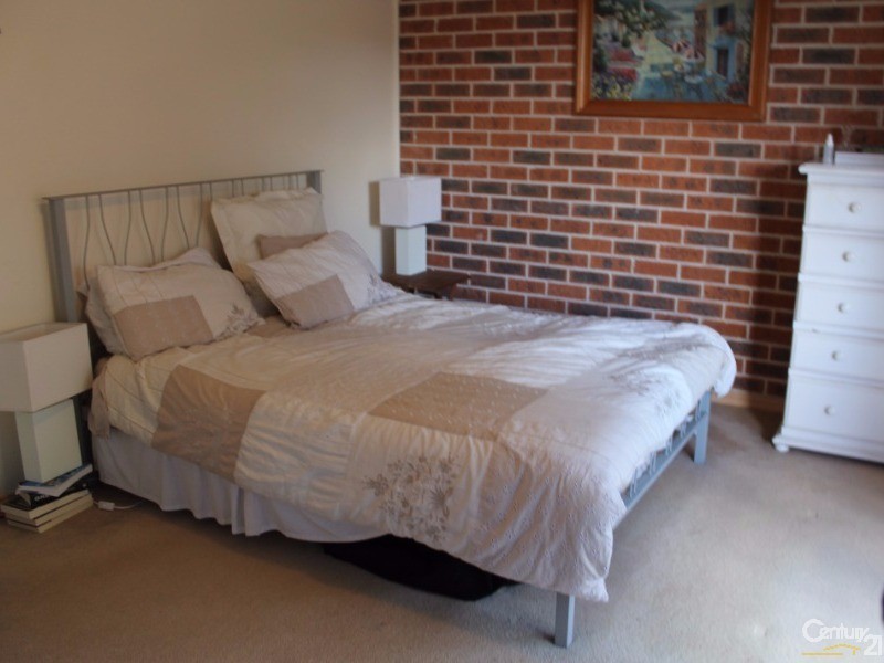 2/202 Brunker Road, Adamstown NSW 2289
