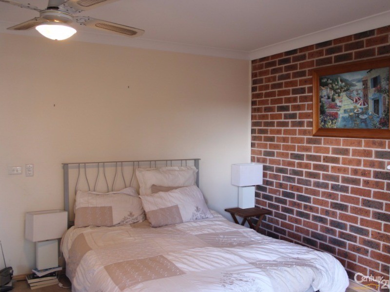 2/202 Brunker Road, Adamstown NSW 2289