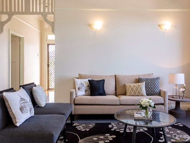 35 Boreas Road, Hamilton North NSW 2292