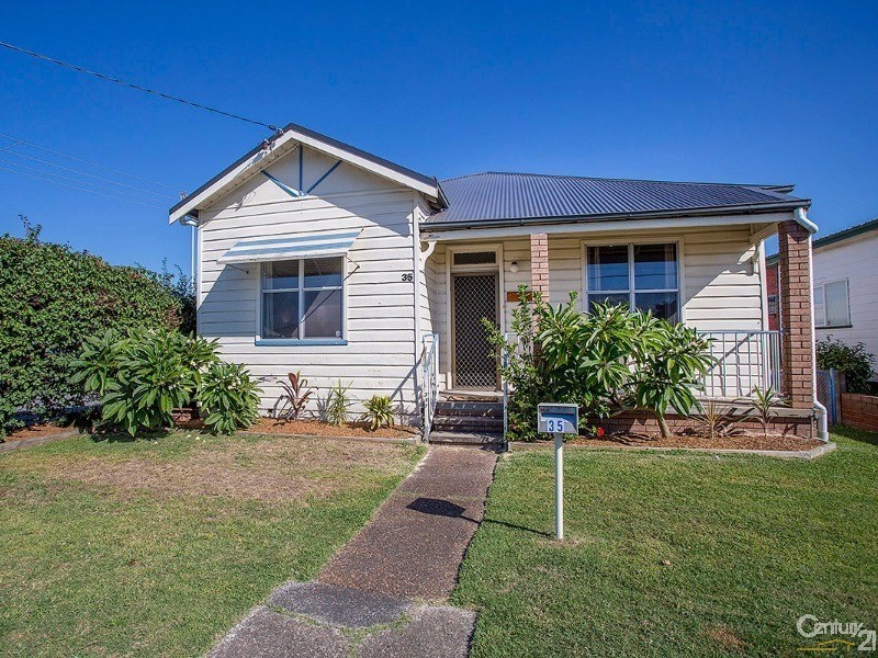 35 Boreas Road, Hamilton North NSW 2292