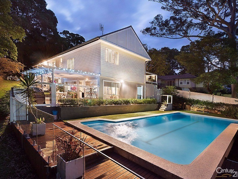 17 Hollywood Parade, New Lambton Heights NSW 2305