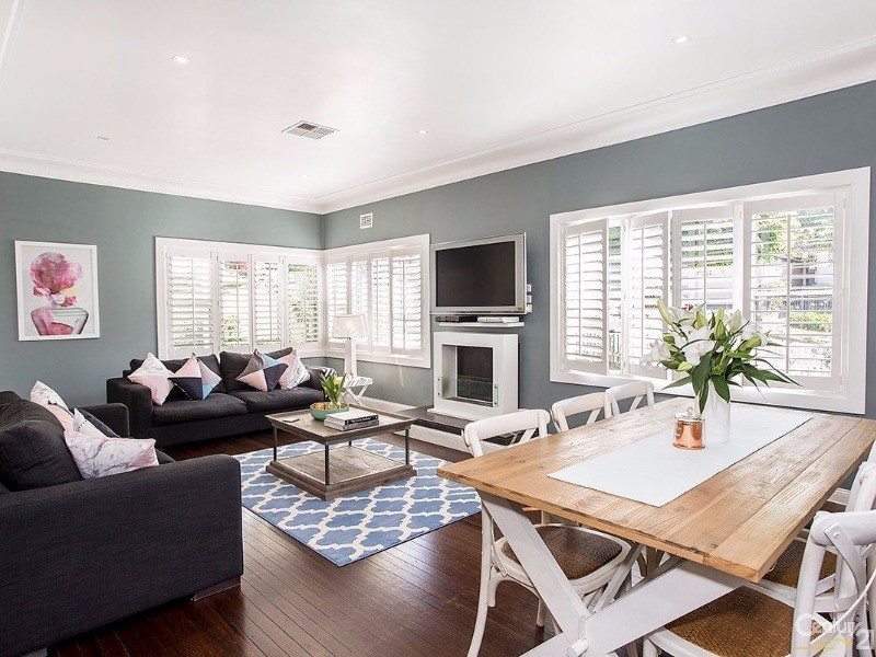 17 Hollywood Parade, New Lambton Heights NSW 2305