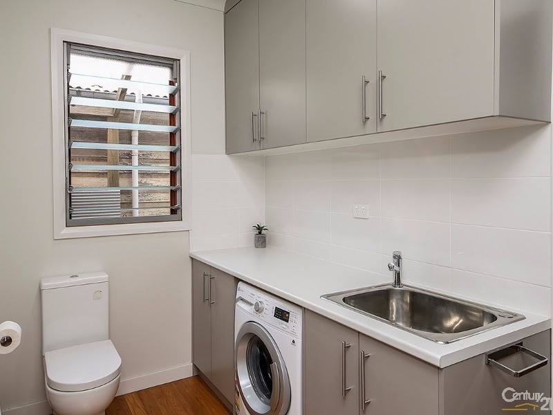 16 Hogue Street, Maryville NSW 2293