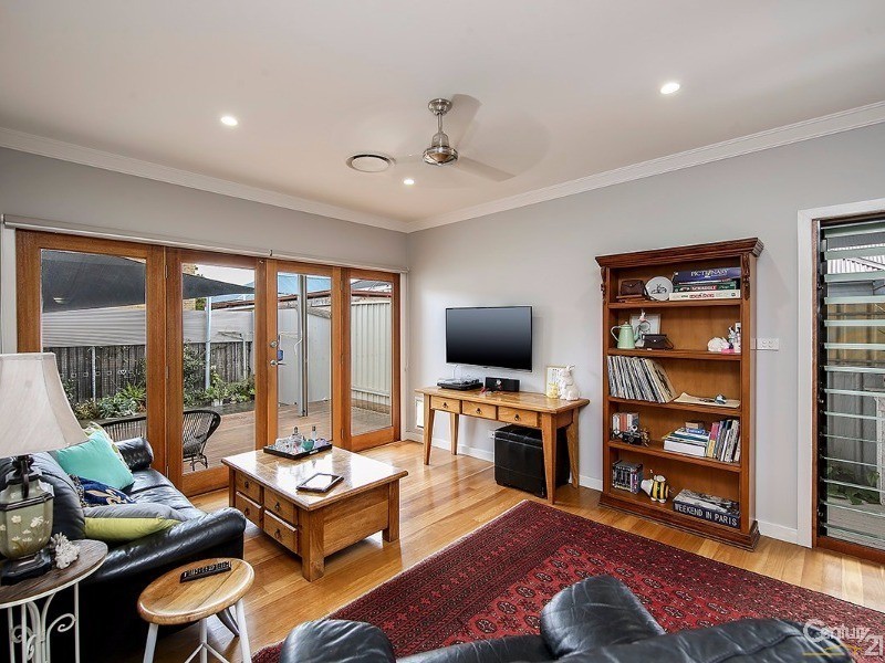 16 Hogue Street, Maryville NSW 2293