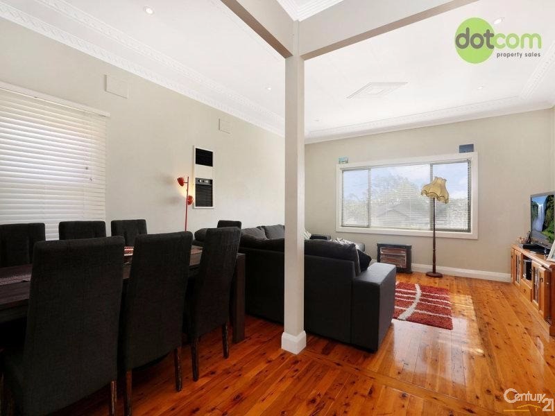 76 Crescent Road, Waratah NSW 2298