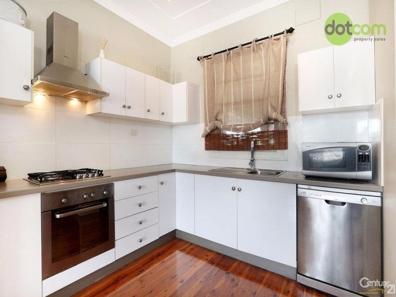 76 Crescent Road, Waratah NSW 2298