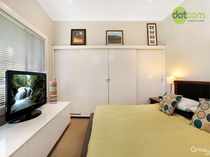 76 Crescent Road, Waratah NSW 2298