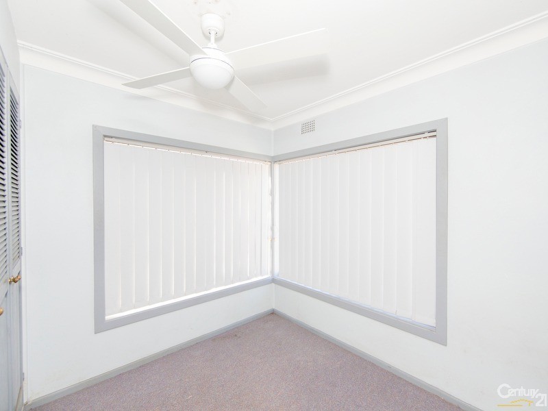 53 University Drive, Waratah West NSW 2298