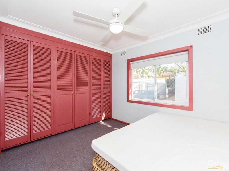 53 University Drive, Waratah West NSW 2298