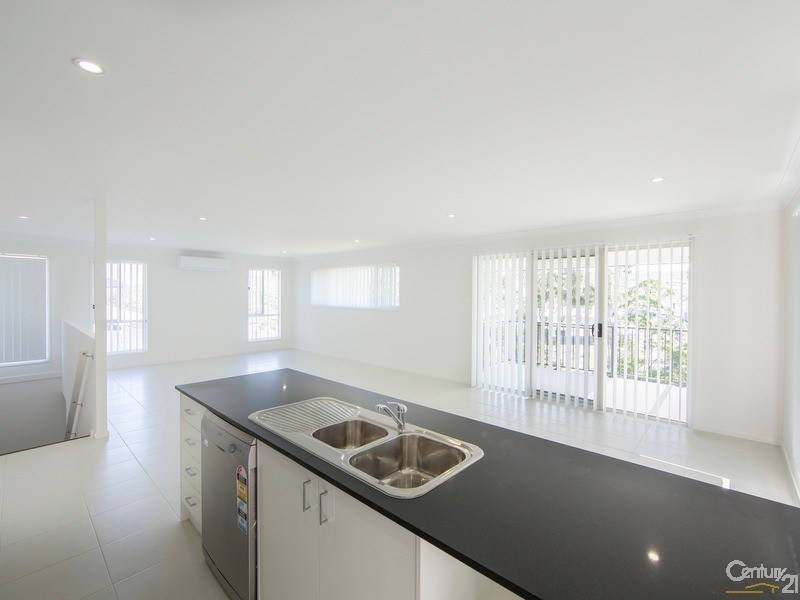 7 Blackwood Circuit, Cameron Park NSW 2285