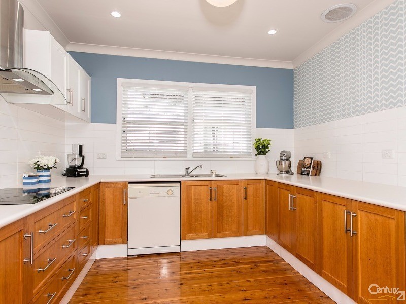 27 Irelands Avenue, Mayfield NSW 2304