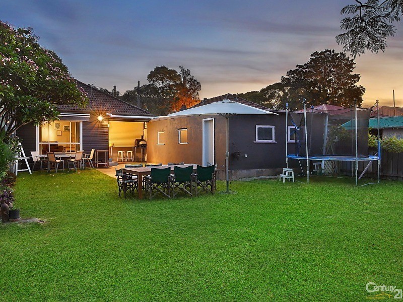 27 Irelands Avenue, Mayfield NSW 2304