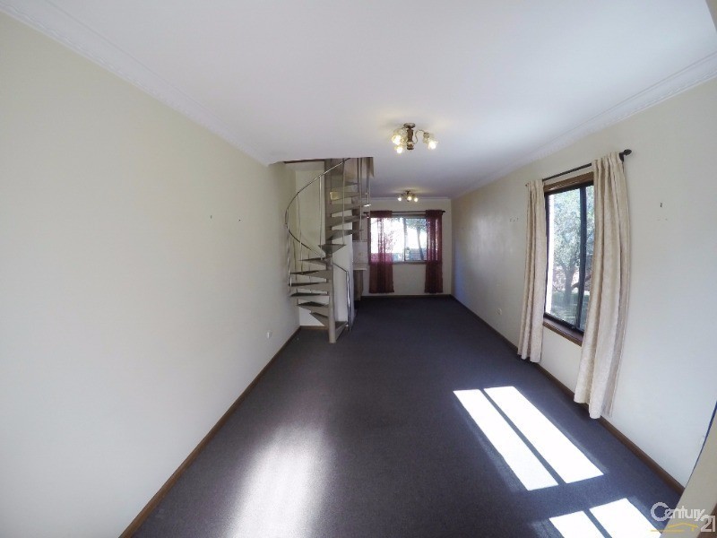 7/7 Hutton Street, Charlestown NSW 2290