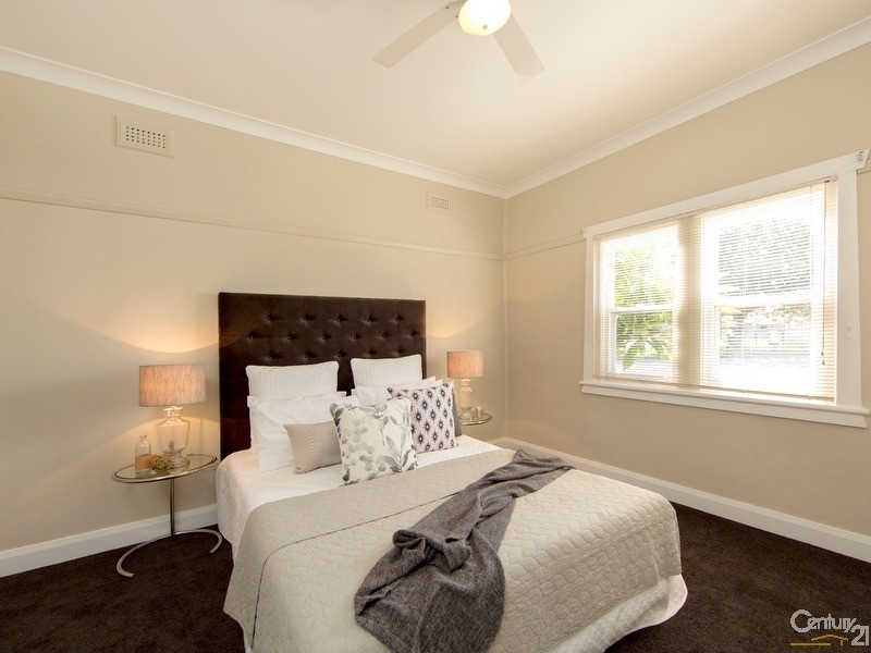 47 Gulliver Street, Hamilton NSW 2303