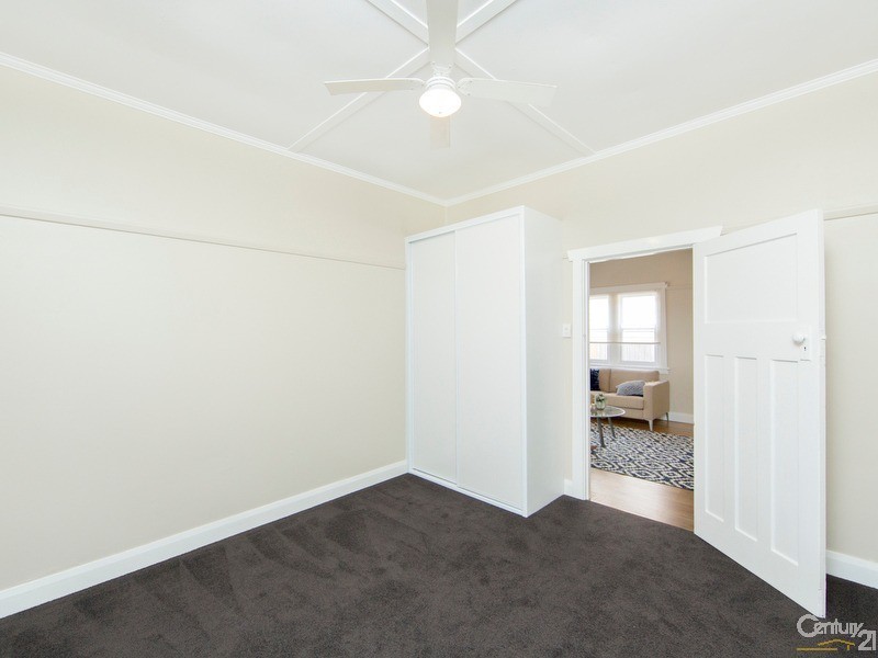 47 Gulliver Street, Hamilton NSW 2303